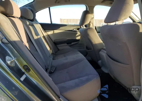 2011 Honda Accord Lx z USA, uszkodzony, nr VIN 1HGCP2F30BA037490